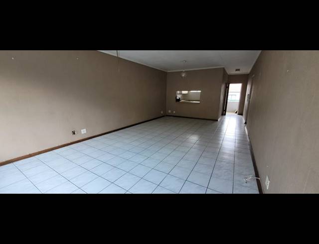 2 BEDROOM APARTMENT FOR SALE IN VERWOERDPARK
